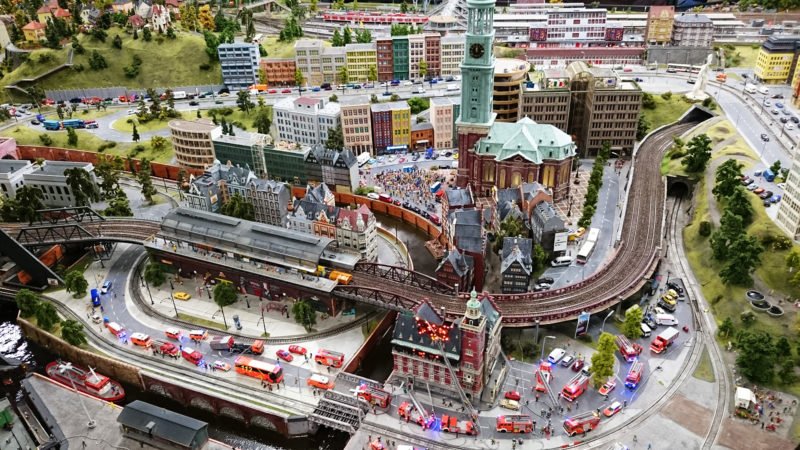 Das Miniatur Wunderland Hamburg Tourismus F R Alle In Hamburg   FouPic Miniatur Wunderland Flickr 800x450 