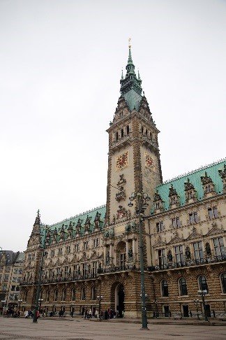 Rathaus Außenseite Rathaus Außenseite